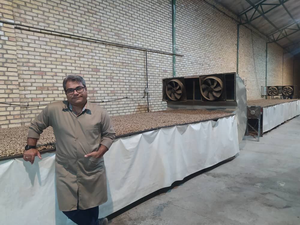 «قهوه زیتون» اختراع جدید کارآفرین خراسانی | حکایت تلاش از کارگری ساده تا کارآفرینی تخصصی