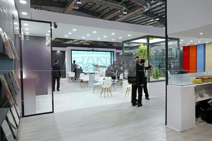 آغاز به کار پنجمین نمایشگاه بزرگ صنعت شیشه آغاز به کار پنجمین نمایشگاه بزرگ صنعت شیشه