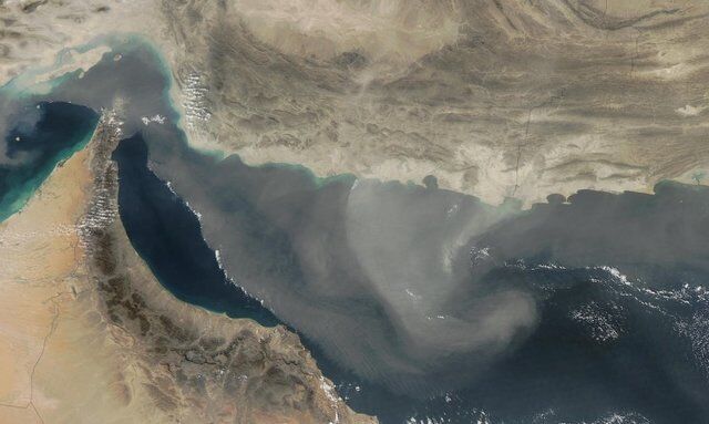 آغاز مطالعات ماهواره‌ای با هدف کشف نفت و گاز در دریای عمان