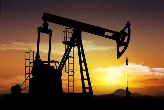 افزایش قیمت نفت در پی بحبوحه افزایش نرخ بهره آمریکا