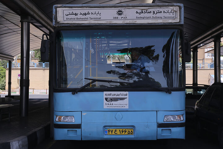 اتوبوس های خالی ؛معضل رانندگان اتوبوس