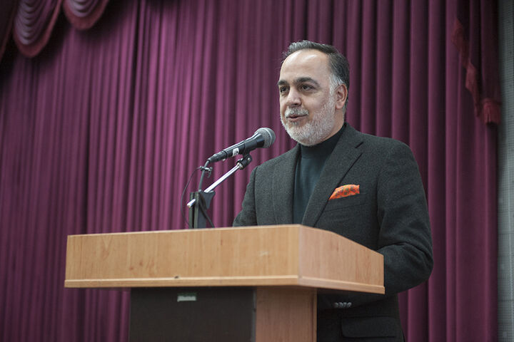 واردات «ام دی اف» با تعرفه صفر آزاد شود / صدور مبلمان داخلی صادرات همت است واردات «ام دی اف» با تعرفه صفر آزاد شود / صدور مبلمان داخلی صادرات همت است