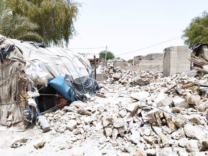 بازدید وزیر کشور از مناطق زلزله زده هرمزگان