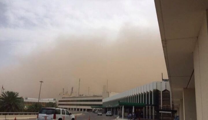  پروازهای فرودگاه بغداد به دلیل طوفان گرد و خاک متوقف شد