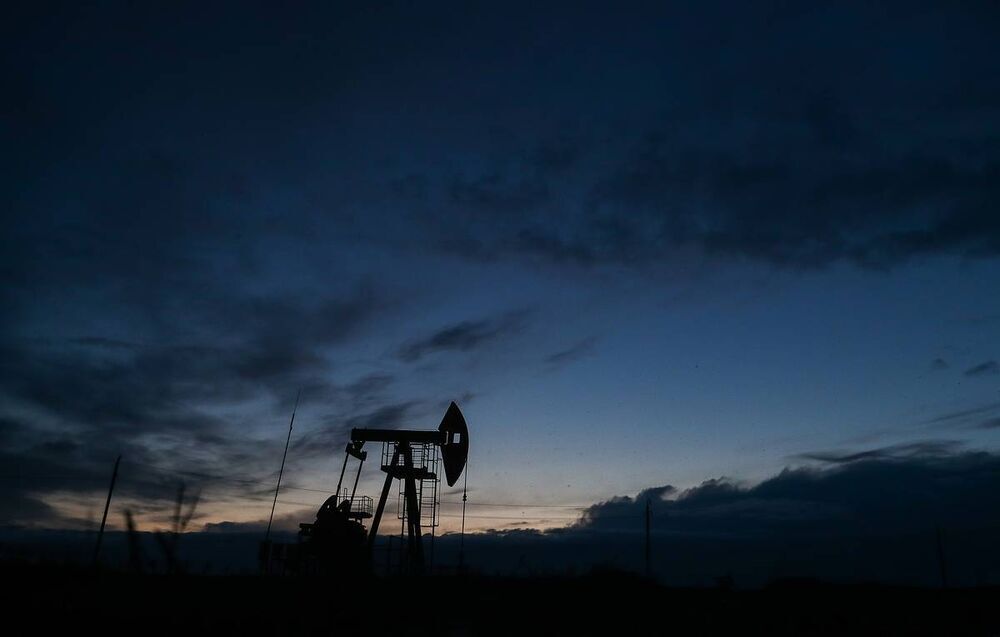 چین، نفت روسیه را بالاتر از سقف قیمت تعیین شده می‌خرد