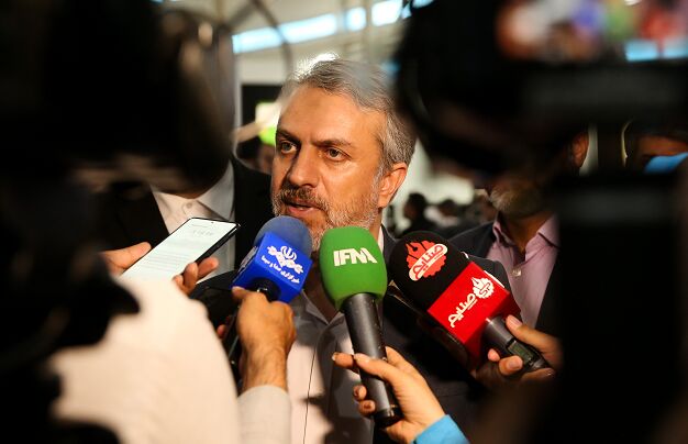 تولید خودروهای اقتصادی، چالش خودروسازان
تولید خودروهای اقتصادی، چالش خودروسازان