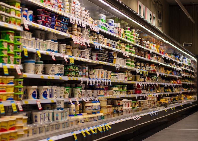 تورم مواد غذایی در بالاترین سطح ۴۱ سال اخیر؛ کره، شکر، آرد و انواع شیرینی در صدر افزایش قیمتها