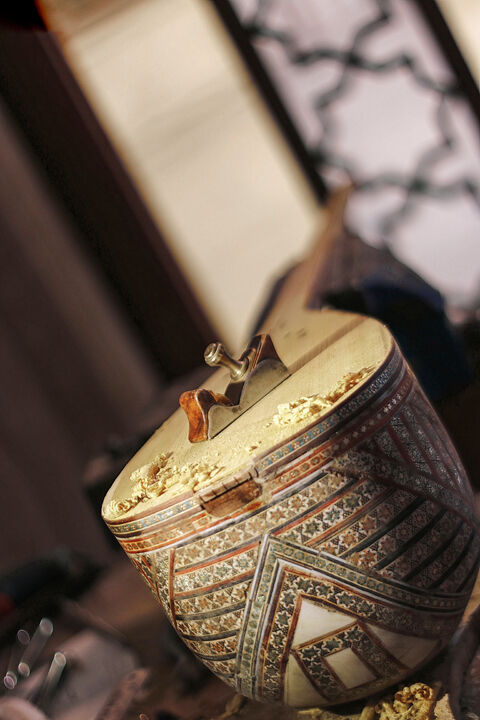 کارگاه ساخت سه تار و تنبور