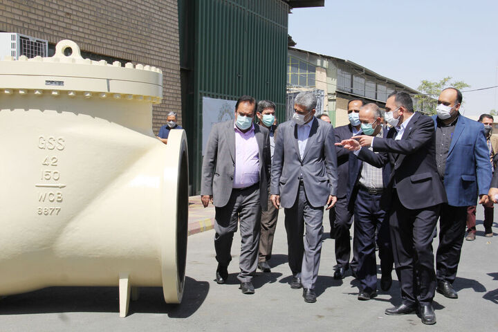 رونمایی از ۲ نوع تجهیزات «ساخت ایران» در صندوق بازنشستگی نفت رونمایی از ۲ نوع تجهیزات «ساخت ایران» در صندوق بازنشستگی نفت