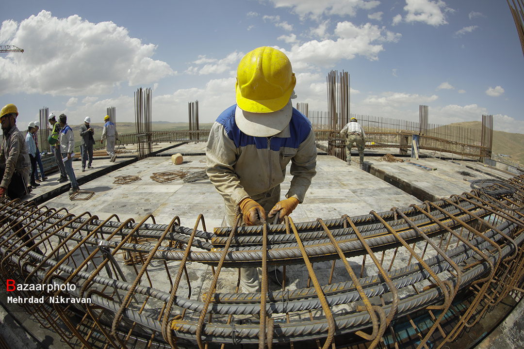 کارگران ساختمانی همدان در نقطه کور بیمه| به نام کارگران؛ به کام طلافروشان