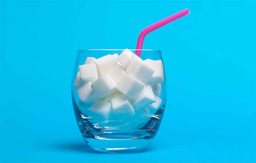 نحوه از بین بردن لکه آب قند از روی فرش