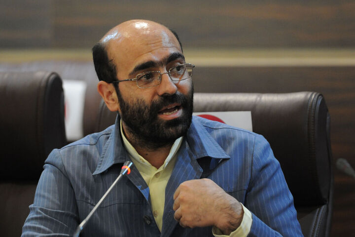 واگذاری سهام دولت در هلدینگ خلیج فارس، دامی که بعدا صدایش درمی آید
 واگذاری سهام دولت در هلدینگ خلیج فارس، دامی که بعدا صدایش درمی آید