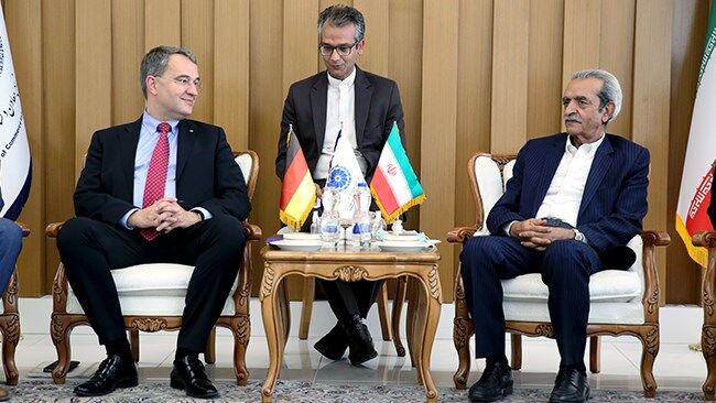 تسهیل صدور ویزا، گام نخست توسعه روابط ایران و آلمان است