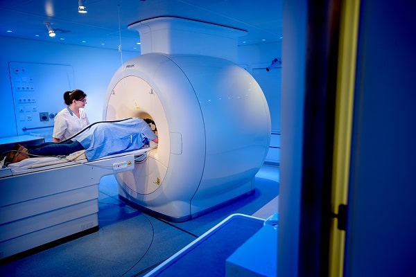 فروش ویژه انواع لباس بیمارستانی و البسه پزشکی