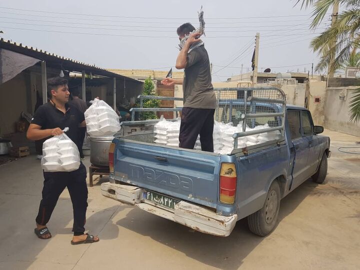 رسیدگی فوری گروههای جهادی ستاد اجرایی فرمان امام (ره) استان بوشهر به سیلزدگان دشتستان رسیدگی فوری گروههای جهادی ستاد اجرایی فرمان امام (ره) استان بوشهر به سیلزدگان دشتستان