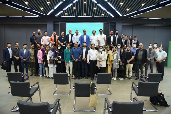 از تلاش برای بقا تا سهم بازار ویزیت آنلاین در بازار سلامت ایران از تلاش برای بقا تا سهم بازار ویزیت آنلاین در بازار سلامت ایران