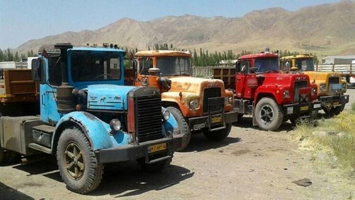 تخلف واردات کامیون بدون اسقاط به کشور| دلیل افزایش قیمت ناوگان باری فرسوده چیست؟