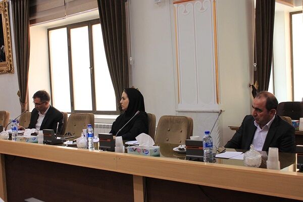 اعتراض صنایع لبنی آذربایجان شرقی به قیمت گذاری دستوری ۴ قلم محصول لبنی