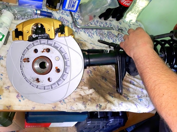 در مورد تاب برداشتن دیسک ترمز چه می دانید؟