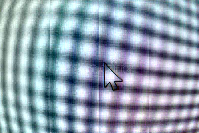 چگونه پیکسل های مرده در تلویزیون را تعمیر کنیم؟