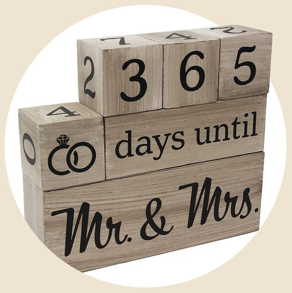 برای جشن نامزدی چه هدیه ای بگیرم؟