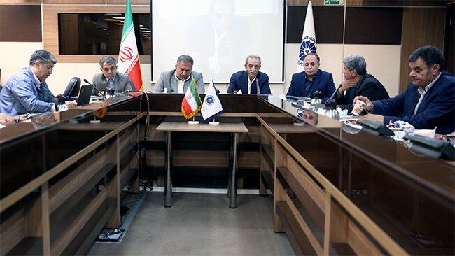 عدم موفقیت صنعت ناشی از نبود نقشه راه مقبول و کارآمد است  عدم موفقیت صنعت ناشی از نبود نقشه راه مقبول و کارآمد است