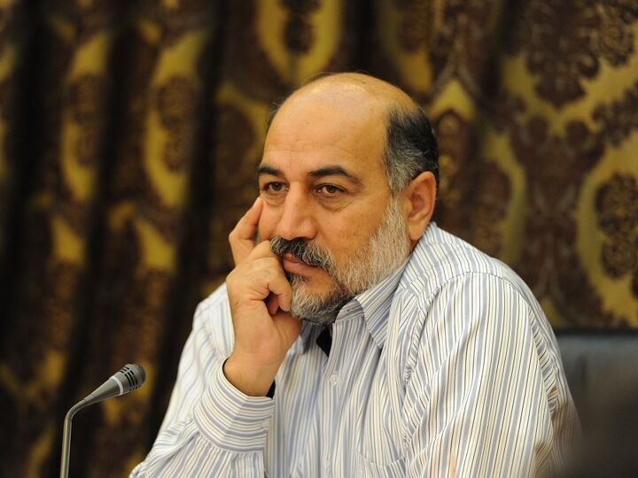 مالکان کامیون های وارداتی پس از ۲ سال نتوانسته اند شماره گذاری کنند
 مالکان کامیون های وارداتی پس از ۲ سال نتوانسته اند شماره گذاری کنند