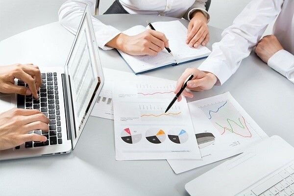 نرم افزار مدیریت بازرگانی؛ یک پیشنهاد عالی برای مدیران و حسابداران