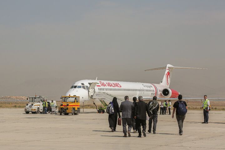 تحویل یک دستگاه برج مراقبت پرواز سیار به فرودگاه شیراز