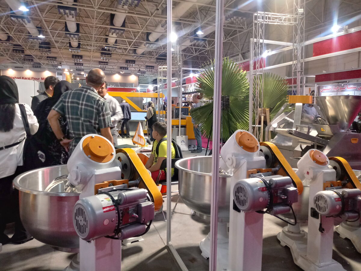 نمایشگاه غلات، نوشیدنی ها و شکلات مملو از بازدیدکننده تخصصی| حضور گمرنگ خارجی ها در ۳رویداد مهم