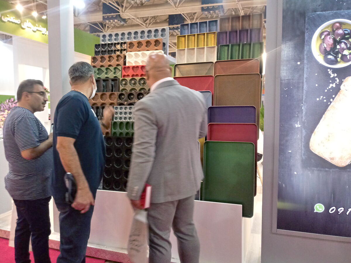 نمایشگاه غلات، نوشیدنی ها و شکلات مملو از بازدیدکننده تخصصی| حضور گمرنگ خارجی ها در ۳رویداد مهم