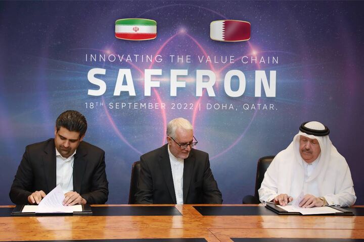 امضای قرارداد تجاری ۳۰۰ میلیون دلاری بین ایران و قطر