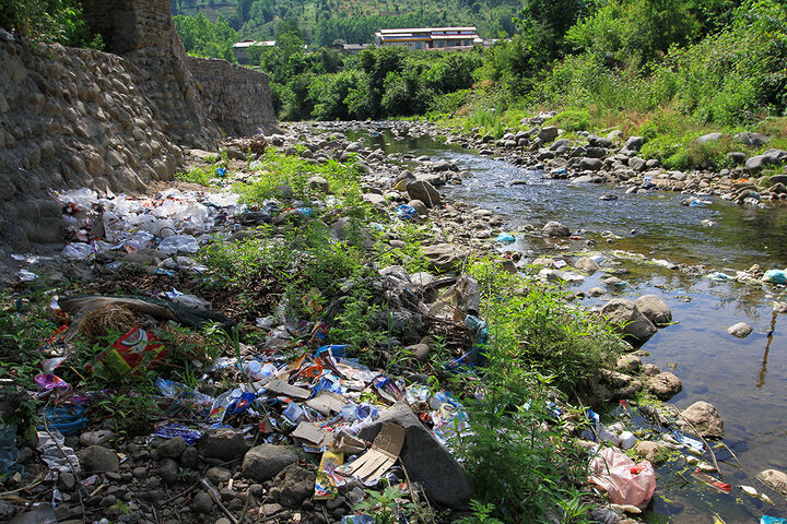پاکسازی رود نیل از زباله 