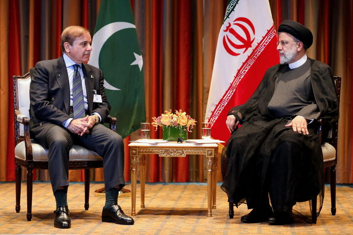 ایران محدودیتی برای توسعه همکاری‌ با پاکستان در زمینه‌های تجاری، انرژی و حمل نقل ندارد