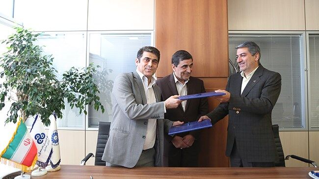 اتاق ایران با سازمان مدیریت صنعتی تفاهمنامه همکاری امضا کرد  اتاق ایران با سازمان مدیریت صنعتی تفاهمنامه همکاری امضا کرد