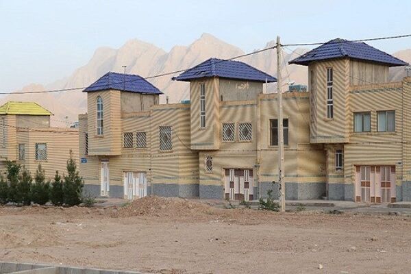 آخرین وضعیت قطعات نا ایمن مسکن مهر سمنان | مردم همچنان سرگردان هستند