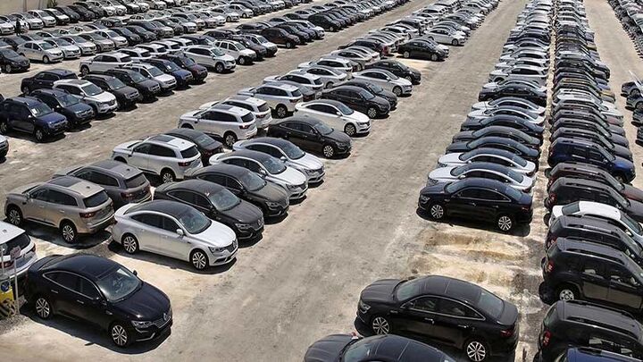 آغاز دور دوم مزایده خودروهای خارجی آغاز دور دوم مزایده خودروهای خارجی