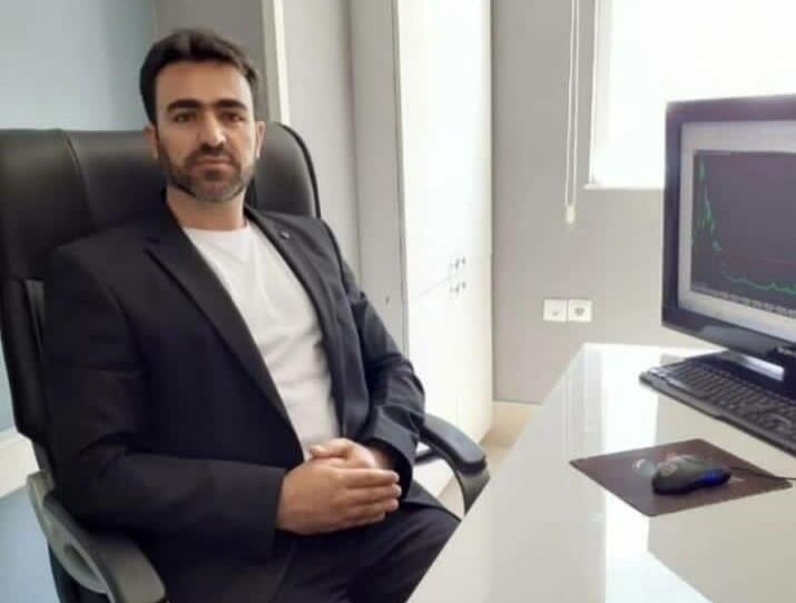 حرکت بازار زیر سایه سیگنالهای سیاسی| نقش مؤثر نمایشگاه در شناخت بازار سرمایه حرکت بازار زیر سایه سیگنالهای سیاسی| نقش مؤثر نمایشگاه در شناخت بازار سرمایه