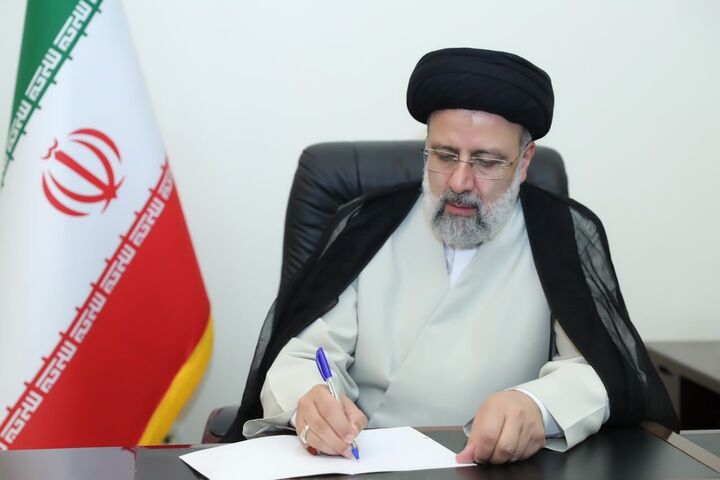 ابلاغ «قانون مدیریت دادهها و اطلاعات ملی» به وزارت ارتباطات ابلاغ «قانون مدیریت دادهها و اطلاعات ملی» به وزارت ارتباطات