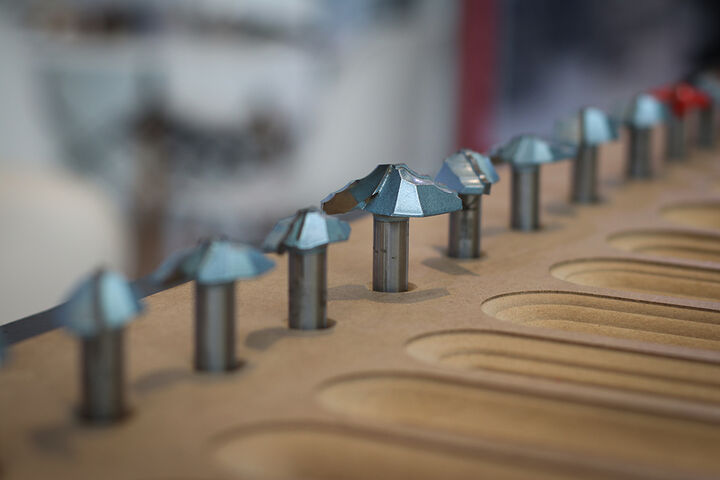 پنجمین نمایشگاه بین المللی صنعت چوب، ماشین آلات، ابزار یراق آلات وابسته