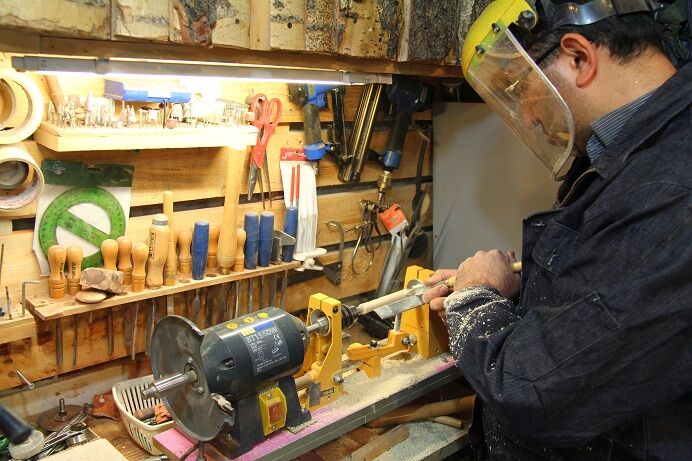 قیمت ابزار کار سر به فلک کشیده است| کارگاههای کوچک نیازمند حمایت