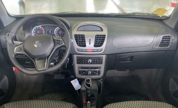 ساینا با گیربکس اتوماتیک به بازار میآید 
ساینا با گیربکس اتوماتیک به بازار میآید