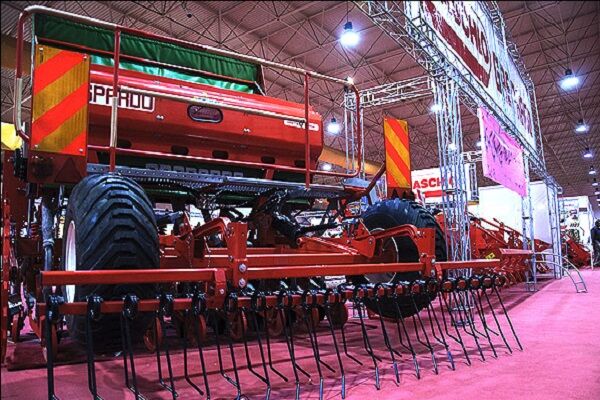 نمایشگاه ماشین آلات کشاورزی در کرمان برگزار می شود| نمایش تولیدات ۹۰ شرکت