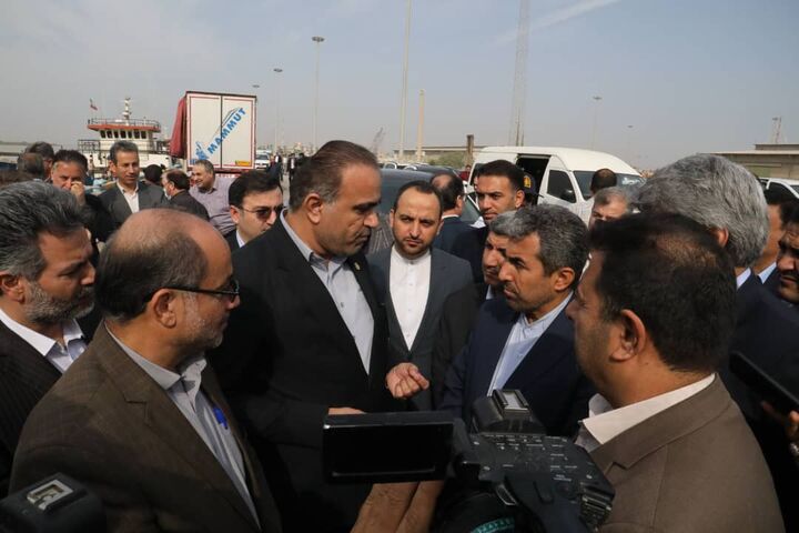 ظرفیت بندر خرمشهر سالانه ۱۱ میلیون تن است| ضرورت کاهش ۳۰ درصدی سود بازرگانی برای کالاهای وارداتی ظرفیت بندر خرمشهر سالانه ۱۱ میلیون تن است| ضرورت کاهش ۳۰ درصدی سود بازرگانی برای کالاهای وارداتی