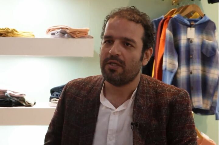تولید کننده ایرانی پارچه نمی تواند با ترک و چینی رقابت کند| نظارت ضعیف بر قاچاق پوشاک خارجی تولید کننده ایرانی پارچه نمی تواند با ترک و چینی رقابت کند| نظارت ضعیف بر قاچاق پوشاک خارجی