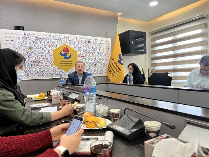 پیشبینی بازار ۵ میلیارد یورویی برای سازندگان داخلی صنایع نفت پیشبینی بازار ۵ میلیارد یورویی برای سازندگان داخلی صنایع نفت