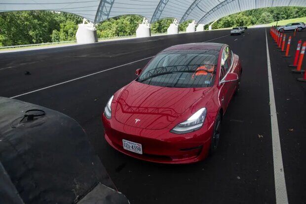 فراخوانی مدل ایکس تسلا در پی نقص در کیسه هوا فراخوانی مدل ایکس تسلا در پی نقص در کیسه هوا