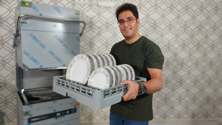 فواید خرید ماشین ظرفشویی صنعتی برای آشپزخانه های صنعتی فواید خرید ماشین ظرفشویی صنعتی برای آشپزخانه های صنعتی