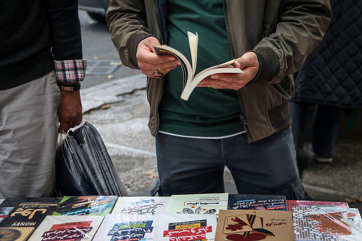 نبض کُند «اقتصاد نشر» | صرفه اقتصادی پیتزا بهجای کتاب! نبض کُند «اقتصاد نشر» | صرفه اقتصادی پیتزا بهجای کتاب!