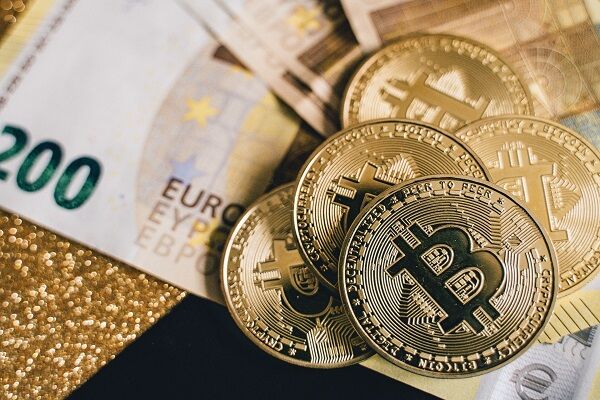 کاهش سودآوری استخراج بیت کوین کاهش سودآوری استخراج بیت کوین